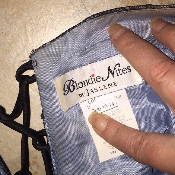  super sexy and silver sequins - Picture 4 of 6